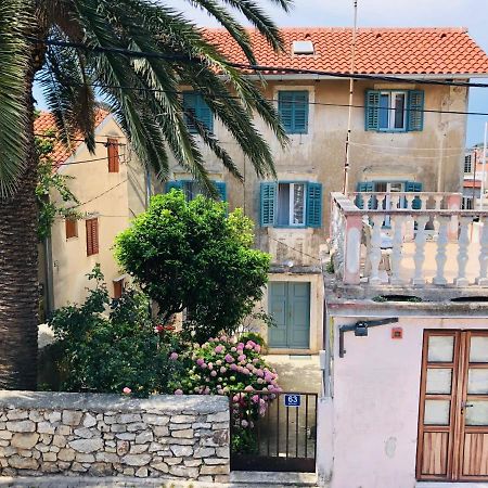 Nona Beta Appartement Mali Lošinj Buitenkant foto